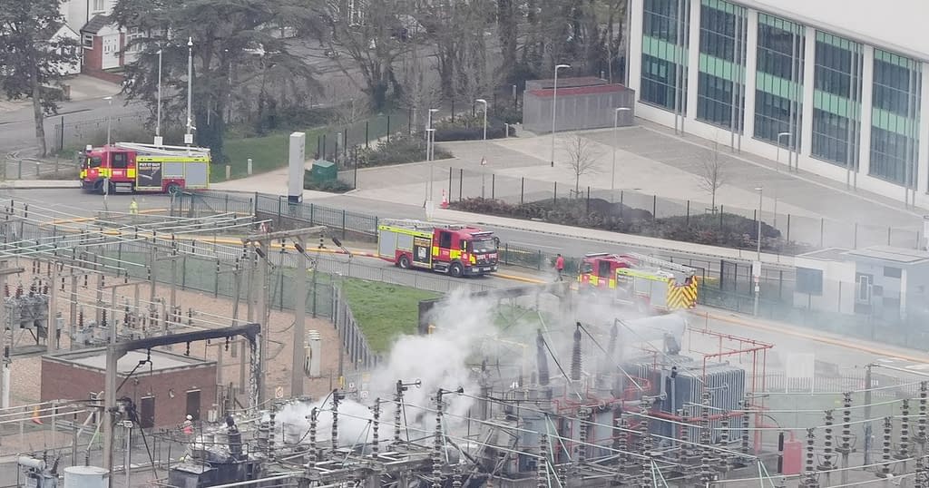 Acuzații de sabotaj rusesc după incendiul de pe Heathrow. Reacția lui Medvedev