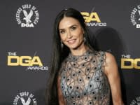 Demi Moore, apariție spectaculoasă în cadrul unui eveniment monden. Ținuta cu care a atras toate privirile. GALERIE FOTO