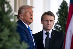 Trump, „nu mai este un aliat”, afirmă un fost președinte francez. Ce spune despre vizita lui Macron la Casa Albă