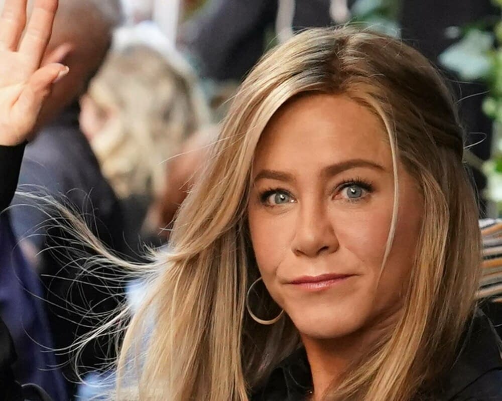 Jennifer Aniston împlinește 56 de ani. Imagini de colecție cu una dintre cele mai iubite actrițe. GALERIE FOTO - Imaginea 19